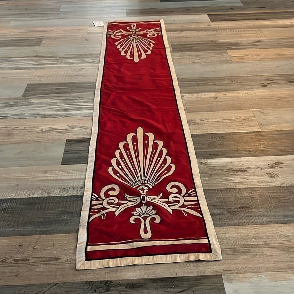 Red Silk Tan Silk Patch Retro Design Table Runner 14" x 72"
